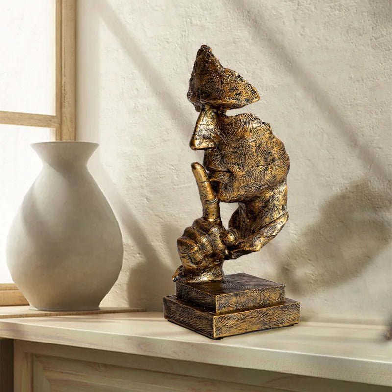 Estátua "Silence is Golden" - Feito Em Casa - Feito em Casa