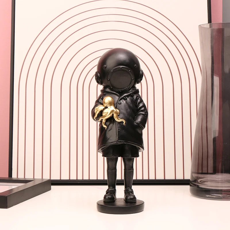 Estátua Decorativa Banksy Diving Girl - Feito Em Casa - Feito em Casa